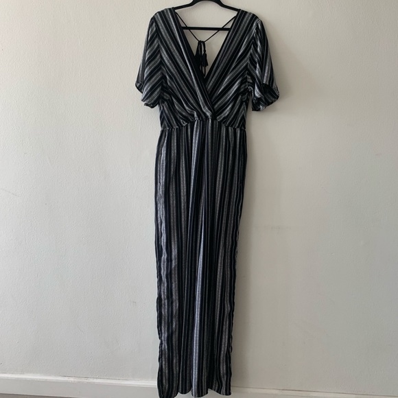 Wide leg striped jumpsuit - Picture 2 of 3
